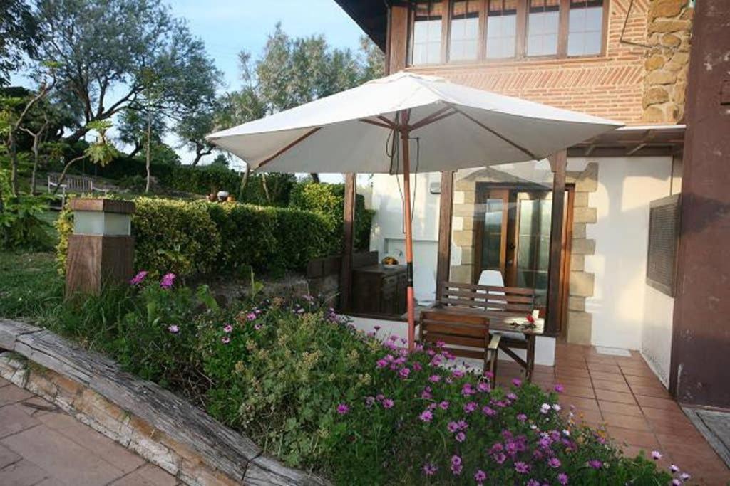 2 Habit, Sala, Terraza, Jardin, Parking Gratis Apartment Зумая Екстериор снимка